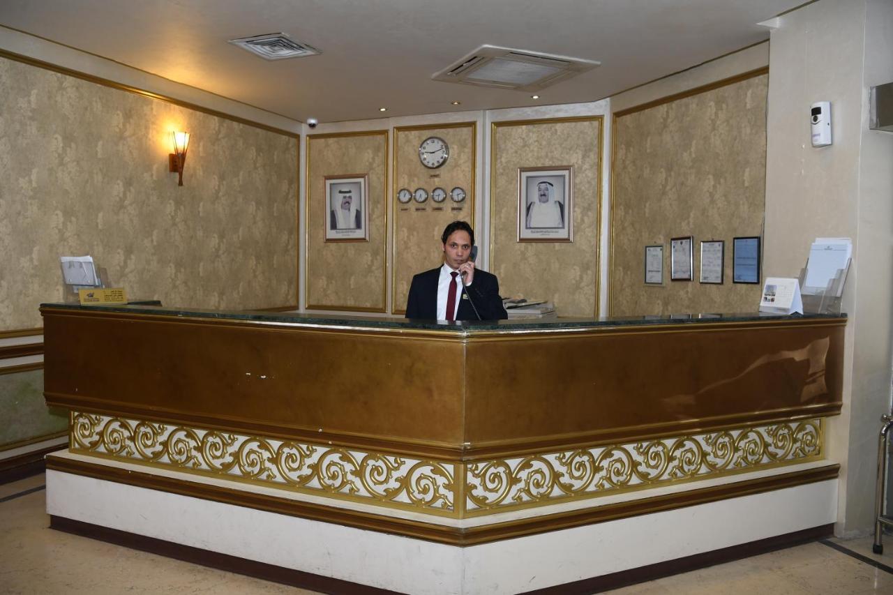 Continental Suite Farwaniya Kuwait City Exterior foto