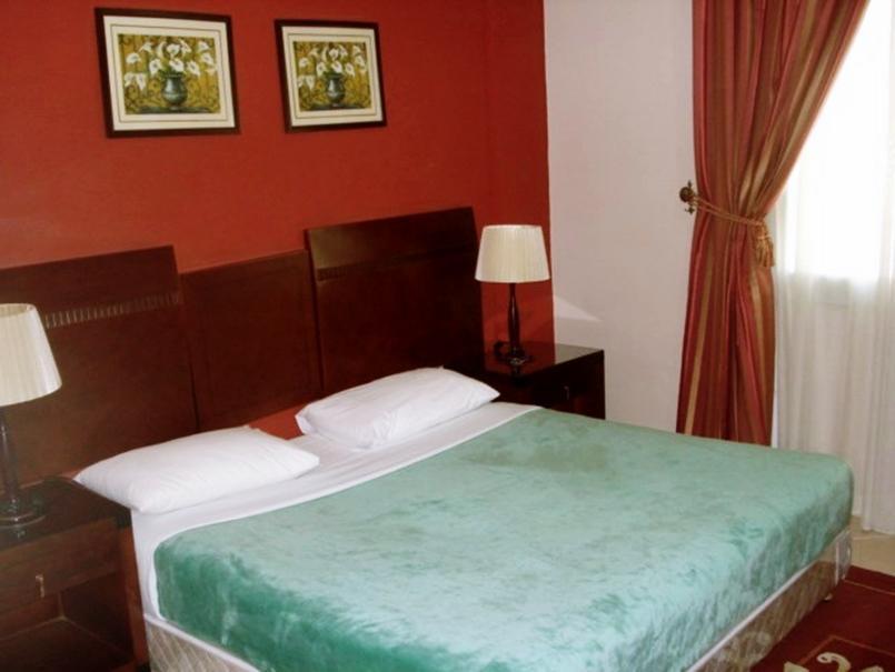 Continental Suite Farwaniya Kuwait City Exterior foto