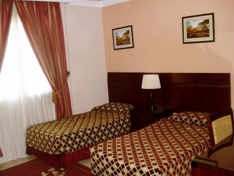 Continental Suite Farwaniya Kuwait City Exterior foto